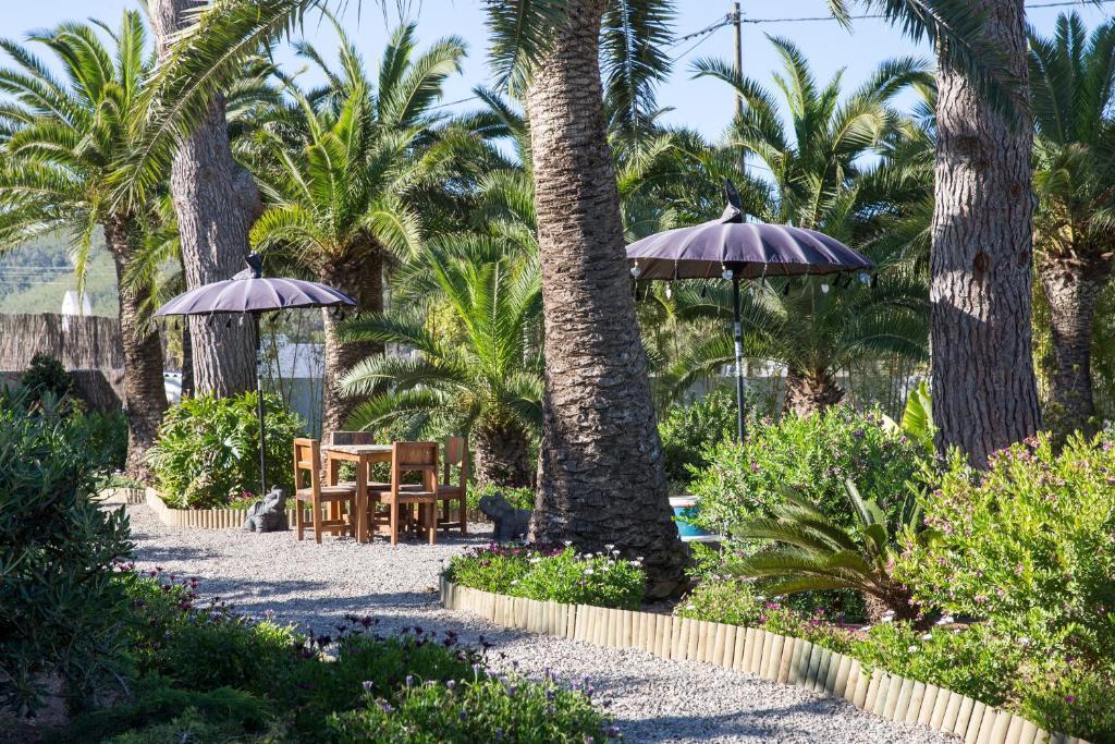 Ibizazen Hotel Santa Eulária des Riu Exterior foto